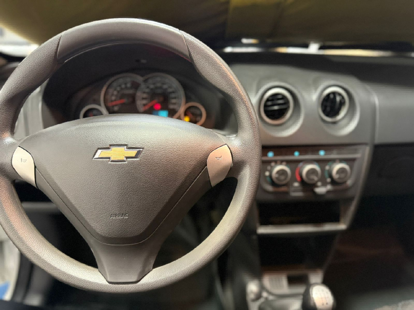 chevrolet celta 1.0 mpfi lt 8v flex 4p manual 2015