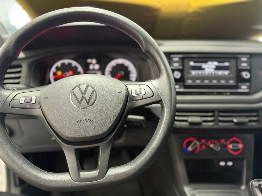 volkswagen polo 1.0 mpi track manual 8.4 flex 4p 2025