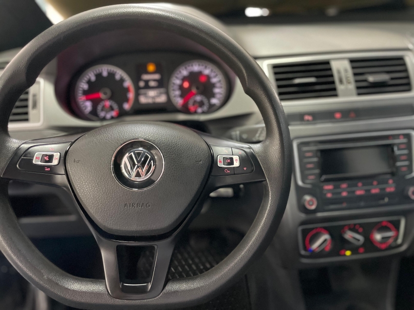 volkswagen fox 1.0 mpi track 12v flex 4p manual 2018