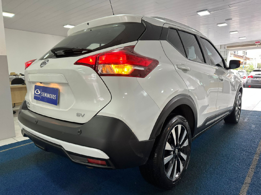 nissan kicks 1.6 16v flexstart sv 4p xtronic flex automatico 2020