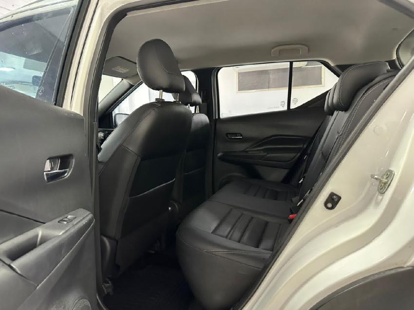 nissan kicks 1.6 16v flexstart sv 4p xtronic flex automatico 2020