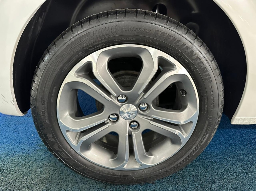 peugeot 208 1.6 griffe 16v flex 4p automatico 2016