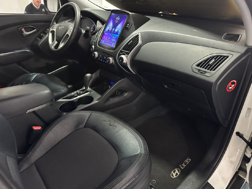 hyundai ix35 2.0 mpfi gls 16v flex 4p automatico 2015