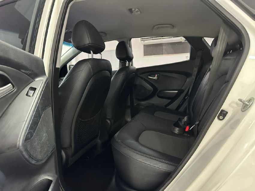 hyundai ix35 2.0 mpfi gls 16v flex 4p automatico 2015