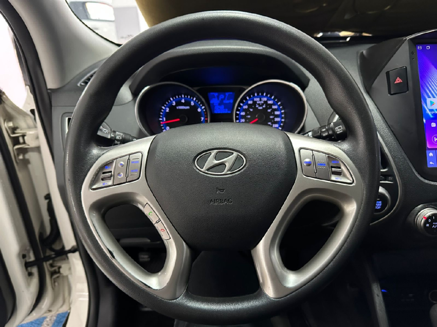 hyundai ix35 2.0 mpfi gls 16v flex 4p automatico 2015