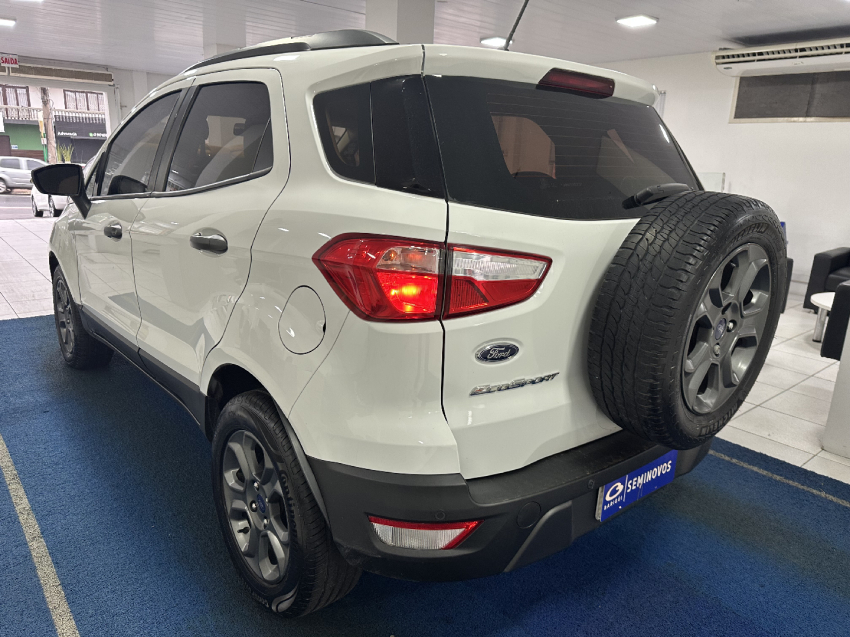 ford ecosport 1.5 ti-vct flex freestyle automatico 4p 2018
