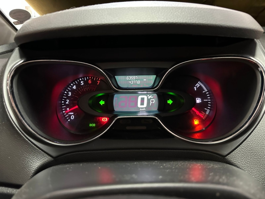 renault captur 1.6 16v sce flex zen manual 4p automatico 2018