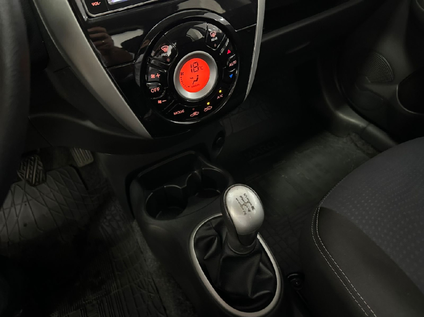 nissan march 1.6 sl 16v flex 4p manual 5p 2017