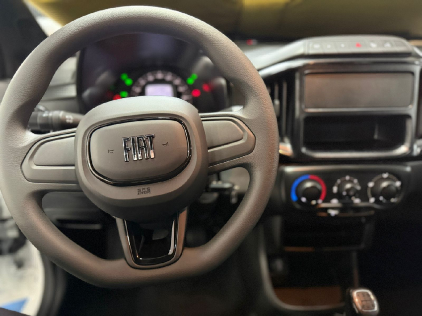 fiat strada 1.3 firefly flex endurance cs manual 2p automatico 2025