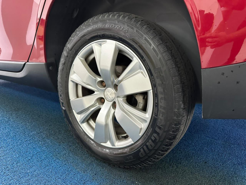 peugeot 2008 1.6 16v flex allure 4p automatico 2017