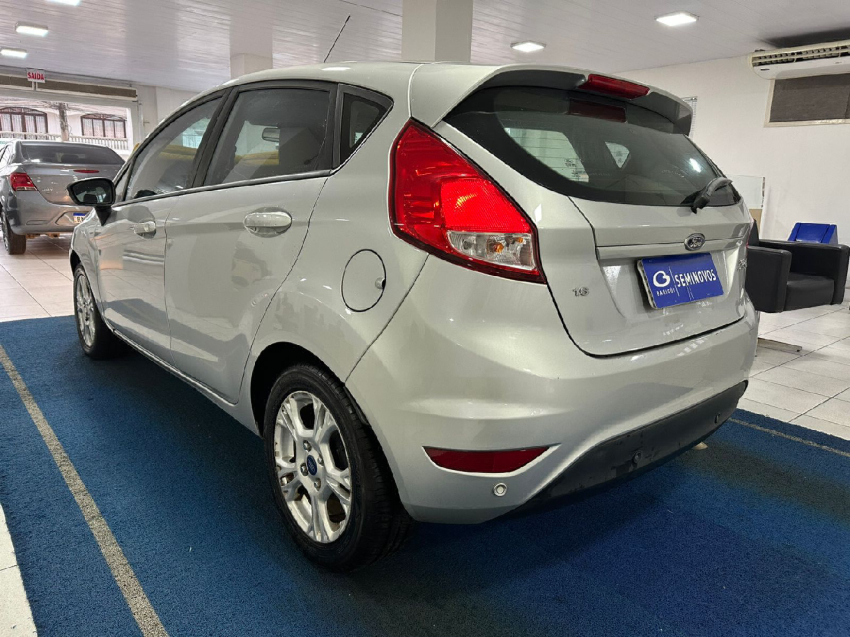 ford fiesta 1.6 sel hatch 16v flex 4p powershift semiautomatico 2017