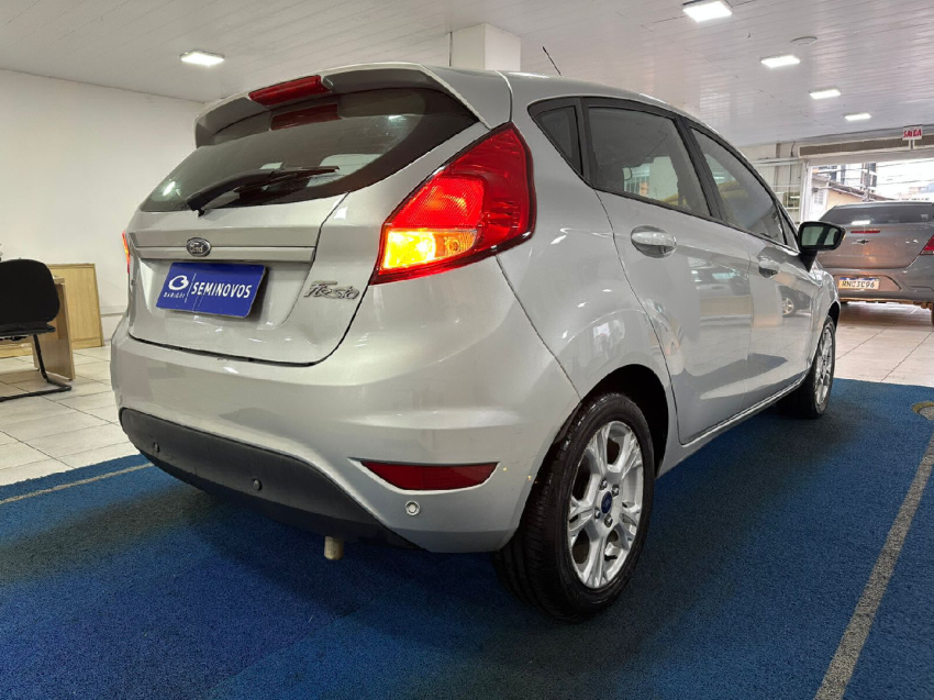 ford fiesta 1.6 sel hatch 16v flex 4p powershift semiautomatico 2017