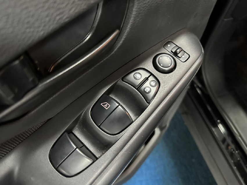 nissan kicks 1.6 16v flexstart active xtronic flex 5p automatico 20249