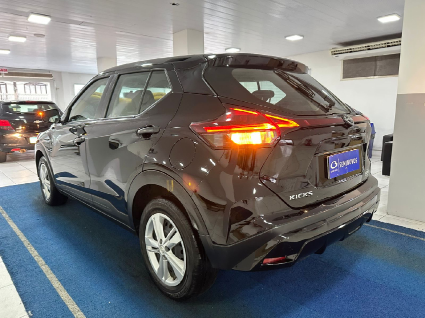 nissan kicks 1.6 16v flexstart active xtronic flex 5p automatico 202415