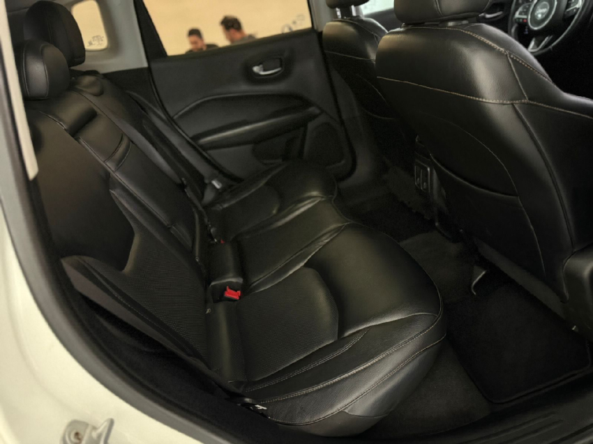 jeep compass 2.0 16v flex longitude automatico 5p 2020