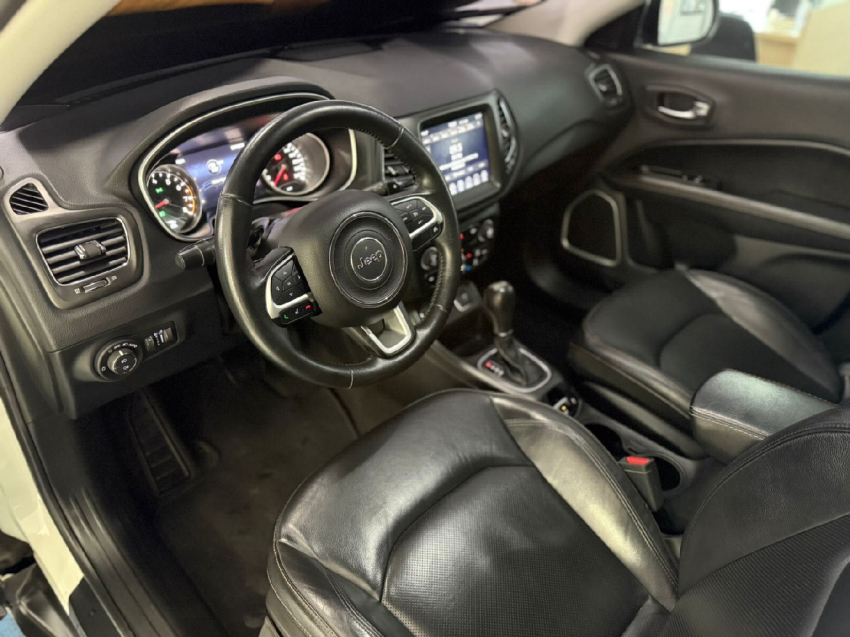 jeep compass 2.0 16v flex longitude automatico 5p 2020