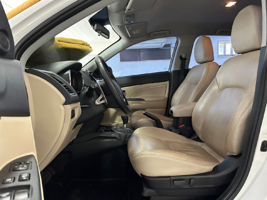 mitsubishi outlander 2.0 mivec gasolina hpe automatico flex 4p 20223