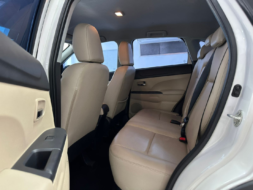 mitsubishi outlander 2.0 mivec gasolina hpe automatico flex 4p 202211