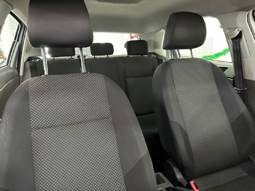 volkswagen polo 1.0 mpi total flex manual 4p 201812