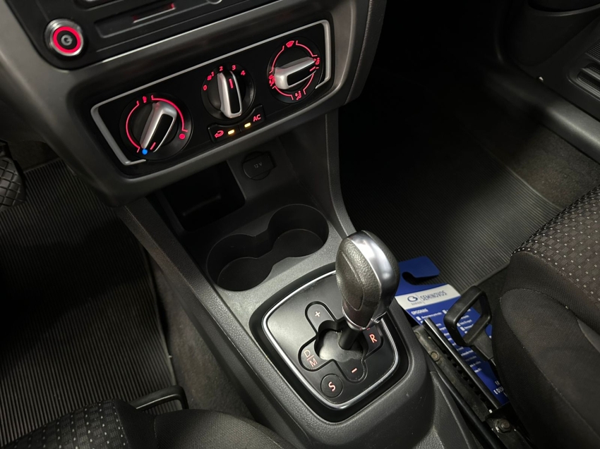 volkswagen fox 1.6 msi total flex connect 4p i-motion 5p semiautomatico 201911