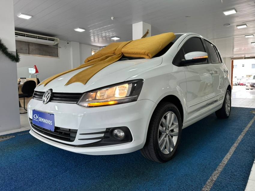 volkswagen fox 1.6 msi total flex connect 4p i-motion 5p semiautomatico 20193
