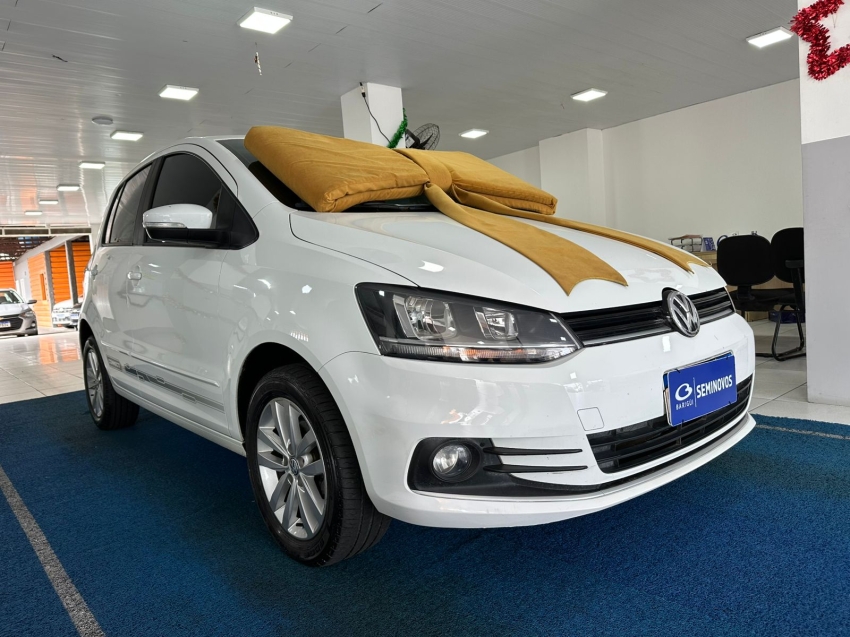 volkswagen fox 1.6 msi total flex connect 4p i-motion 5p semiautomatico 2019