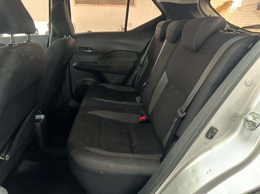 nissan kicks 1.6 16v flexstart sv 4p xtronic flex 5p automatico 201912