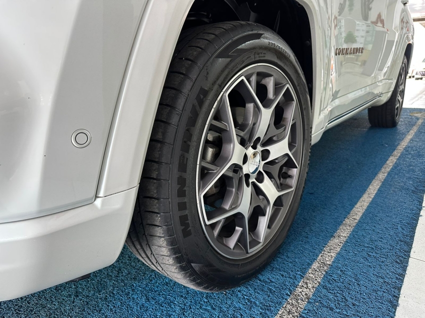 jeep commander 1.3 t270 turbo flex overland at6 5p automatico 202322