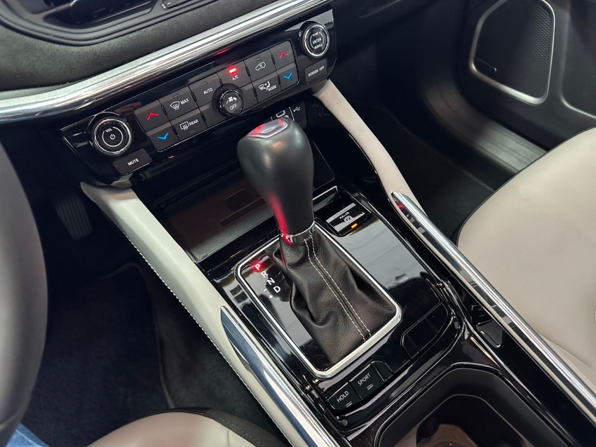 jeep commander 1.3 t270 turbo flex overland at6 5p automatico 202315