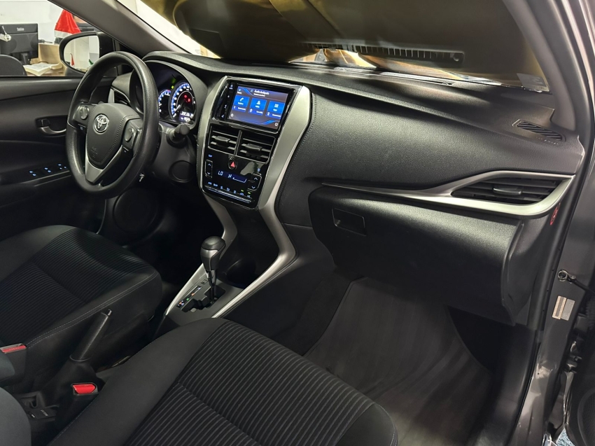 toyota yaris 1.5 16v flex sedan xl plus connect multidrive 4p automatico 202218