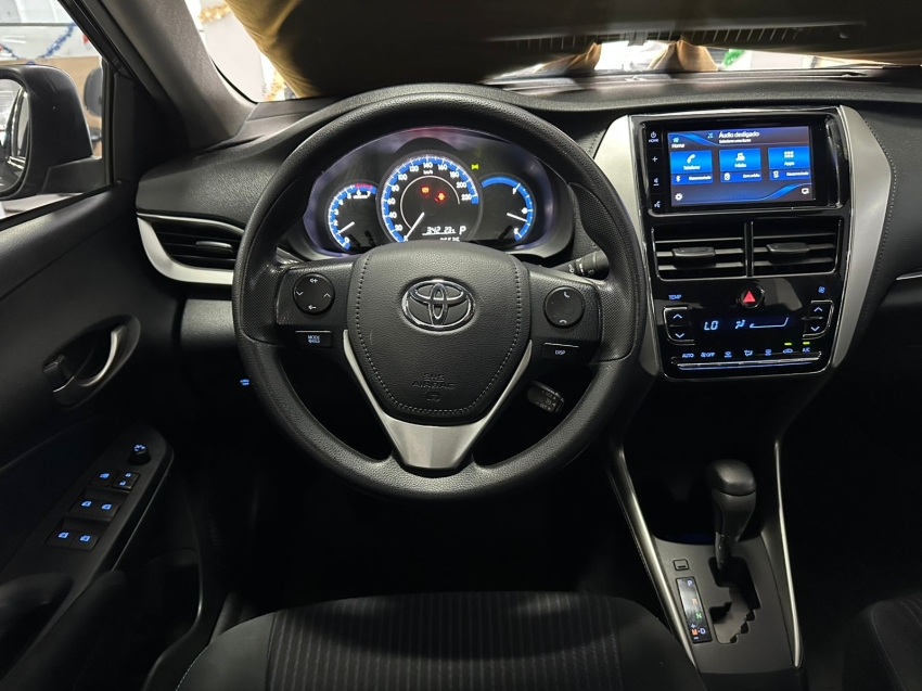 toyota yaris 1.5 16v flex sedan xl plus connect multidrive 4p automatico 20225