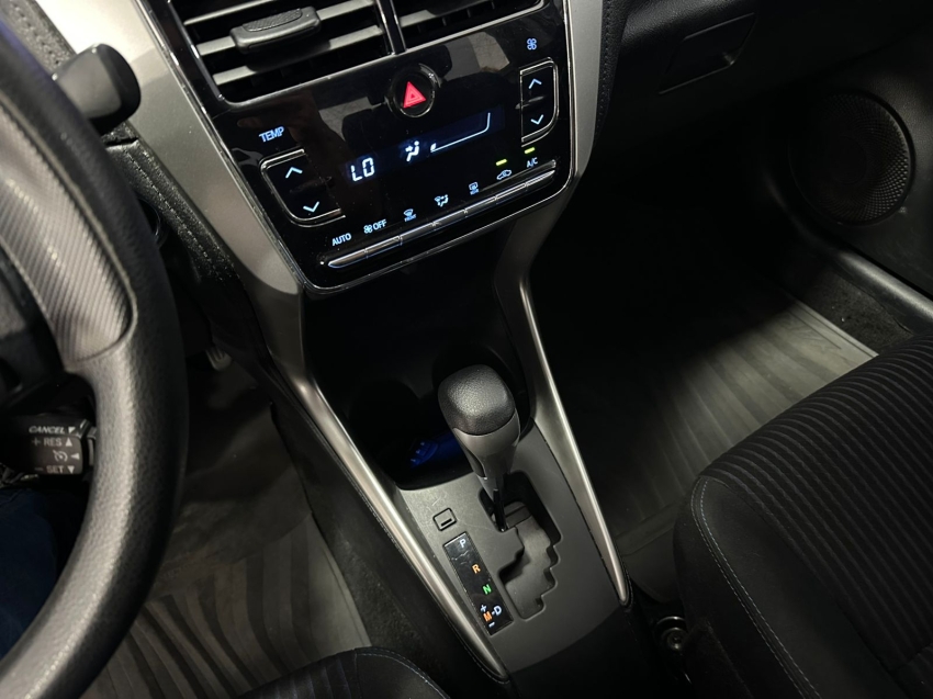 toyota yaris 1.5 16v flex sedan xl plus connect multidrive 4p automatico 20229