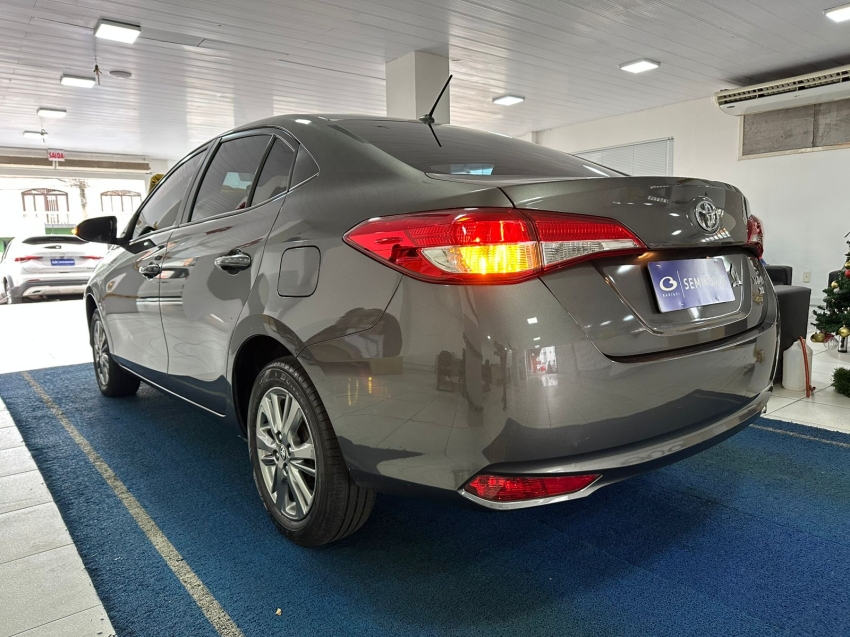 toyota yaris 1.5 16v flex sedan xl plus connect multidrive 4p automatico 20223