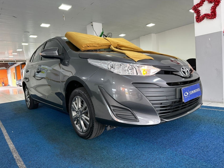 toyota yaris 1.5 16v flex sedan xl plus connect multidrive 4p automatico 2022