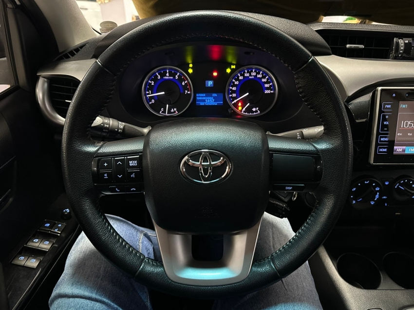 toyota hilux 2.7 sr 4x2 cd 16v flex 4p automatico 1.5 201712