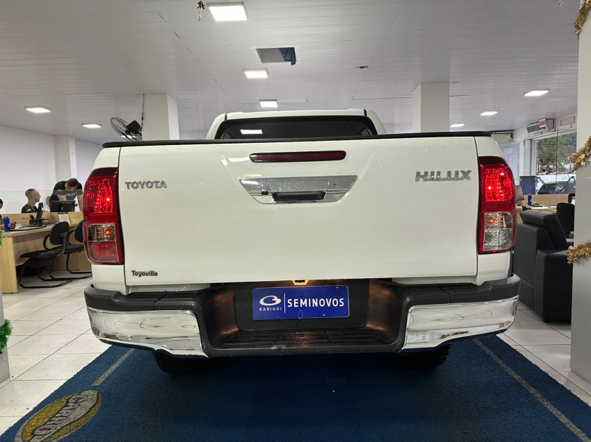 toyota hilux 2.7 sr 4x2 cd 16v flex 4p automatico 1.5 20176