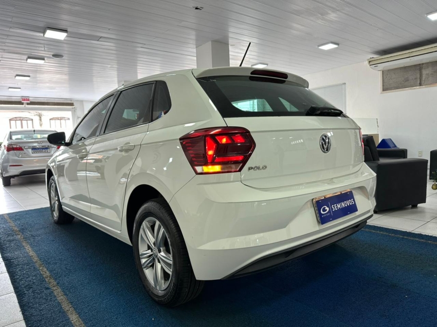 volkswagen polo 1.0 mpi total flex manual 8.4 4p 20185