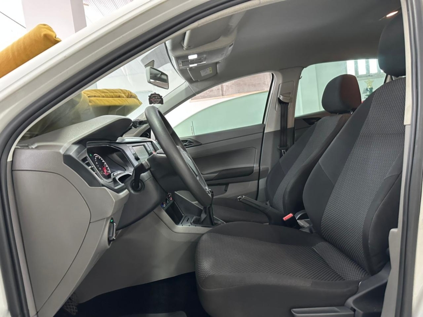 volkswagen polo 1.0 mpi total flex manual 8.4 4p 201810