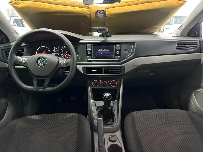 volkswagen polo 1.0 mpi total flex manual 8.4 4p 201816