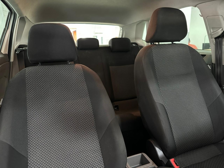 volkswagen polo 1.0 mpi total flex manual 8.4 4p 201819