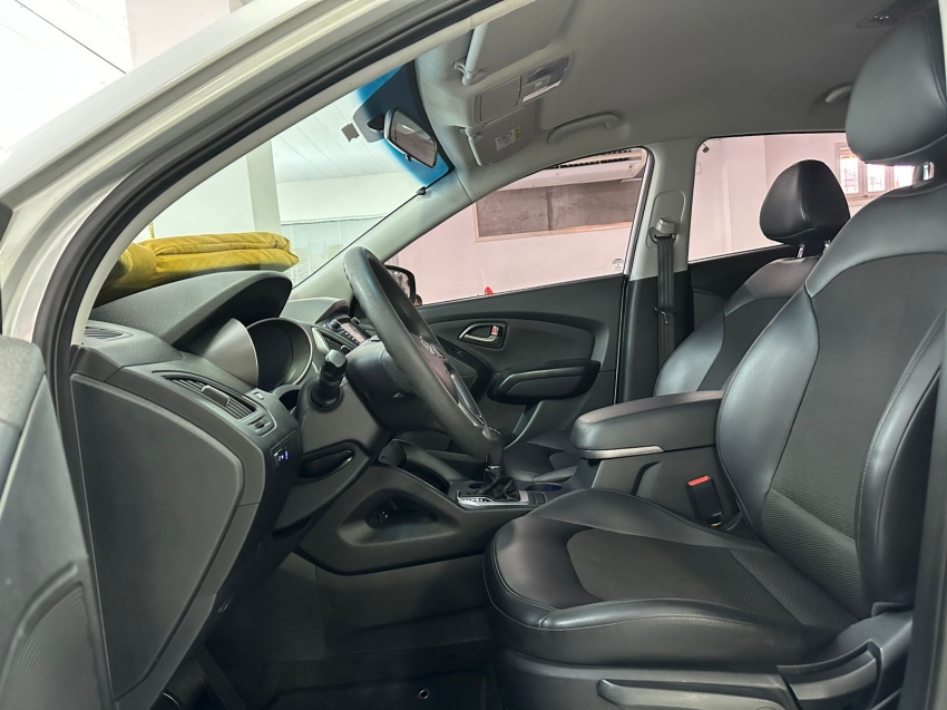 hyundai ix35 2.0 mpfi gl 16v flex 4p automatico 1.6 201910