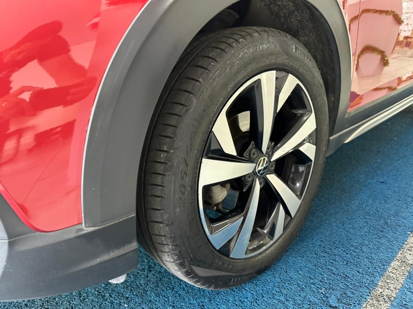 volkswagen nivus 1.0 200 tsi total flex highline automatico 1.2 4p 20213