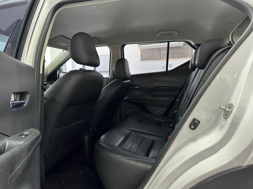 nissan kicks 1.6 16v flexstart advance xtronic 1.1 flex 4p automatico 202214