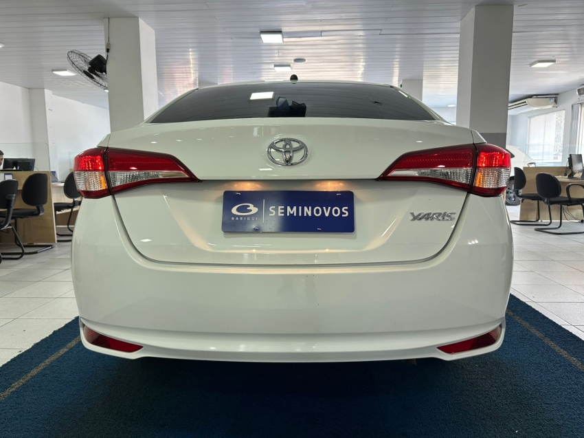 toyota yaris 1.5 16v flex sedan xl multidrive 1.6 4p automatico 20256