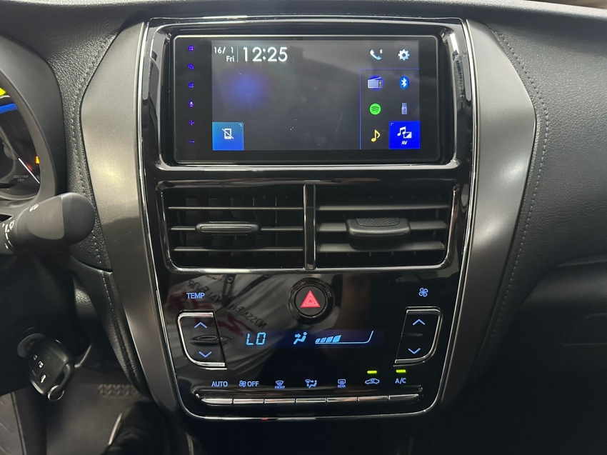 toyota yaris 1.5 16v flex sedan xl multidrive 1.6 4p automatico 202513