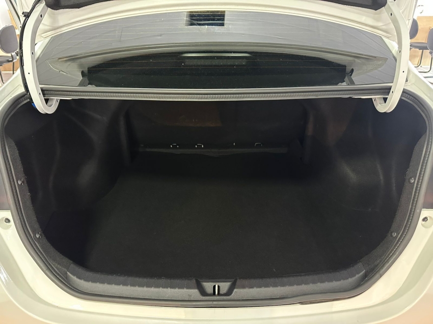 toyota yaris 1.5 16v flex sedan xl multidrive 1.6 4p automatico 20258