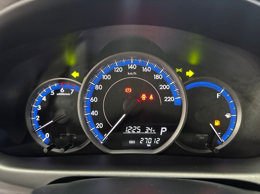 toyota yaris 1.5 16v flex sedan xl multidrive 1.6 4p automatico 202511