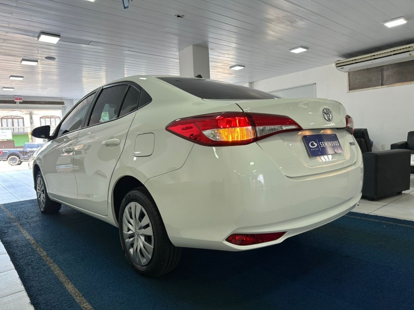 toyota yaris 1.5 16v flex sedan xl multidrive 1.6 4p automatico 20255