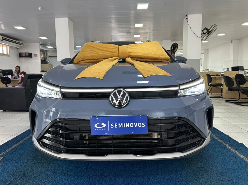 volkswagen nivus 1.0 200 tsi total flex highline automatico 5p 20251