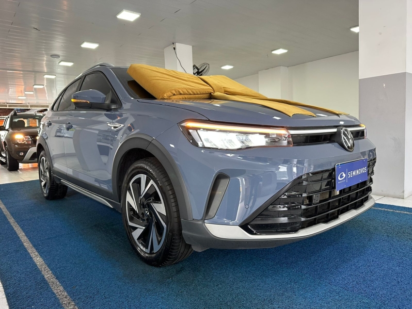 volkswagen nivus 1.0 200 tsi total flex highline automatico 5p 2025